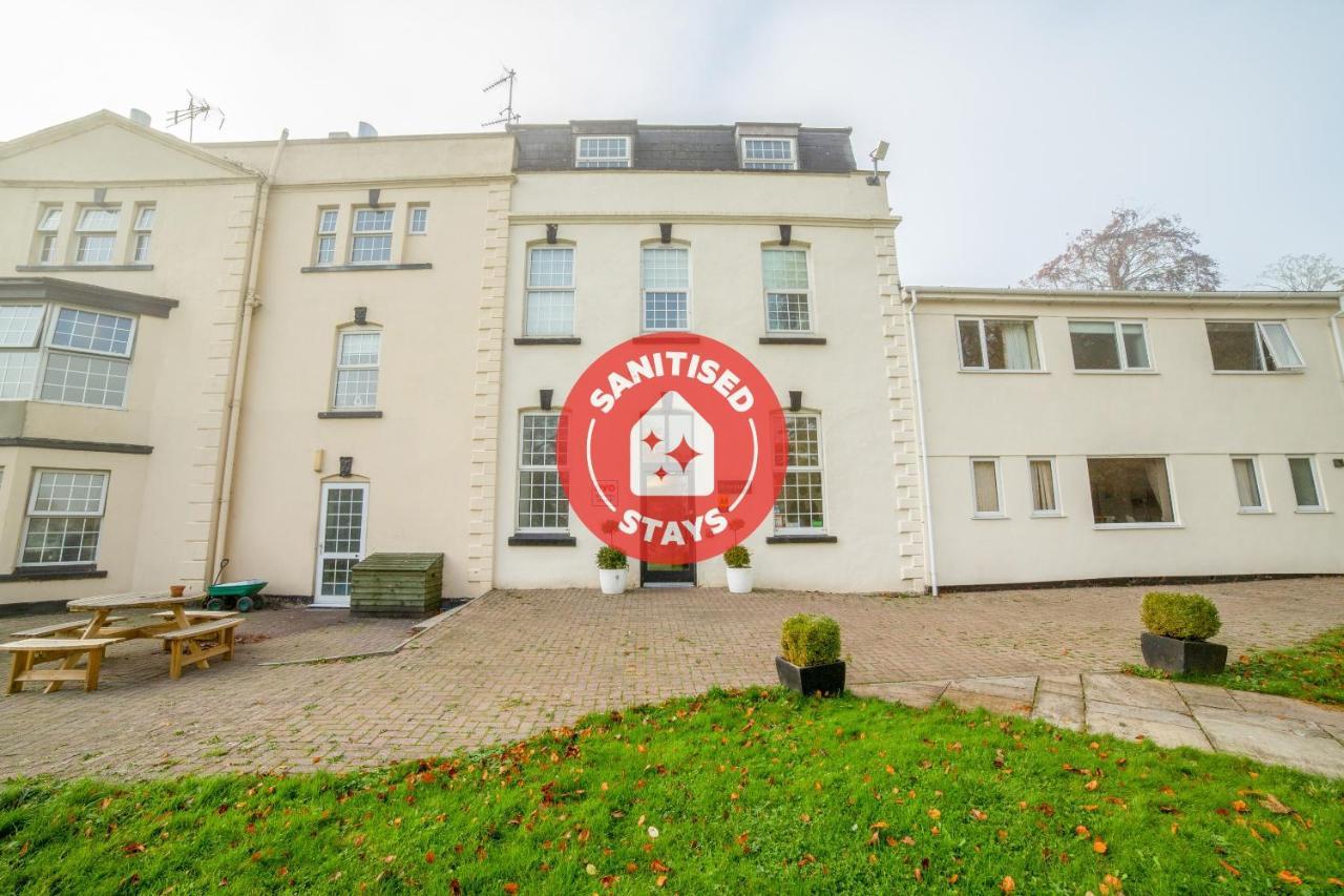 Winford Manor Hotel Exterior photo